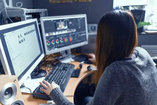 What to Look For in Freelance Video Editors