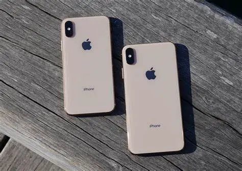 iPhone XS